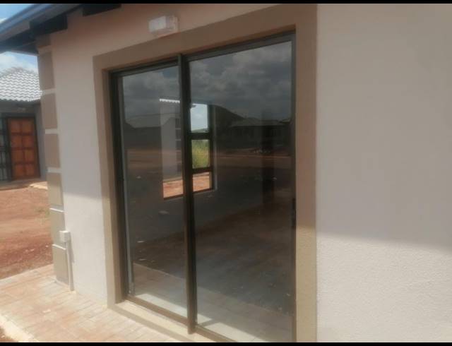 2 BEDROOM HOUSE FOR SALE IN THE ORCHARDS